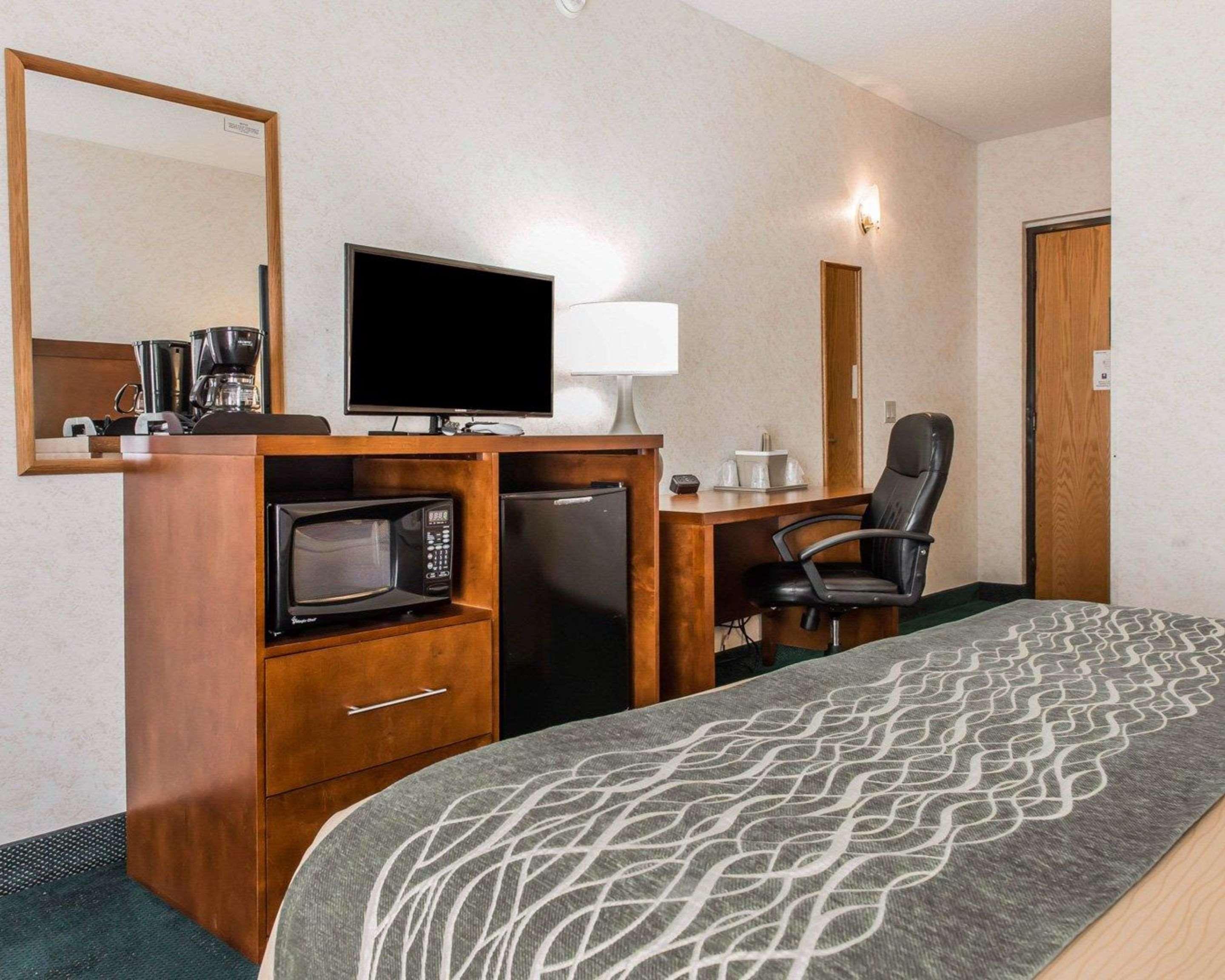 Quality Inn Waynesburg Екстериор снимка