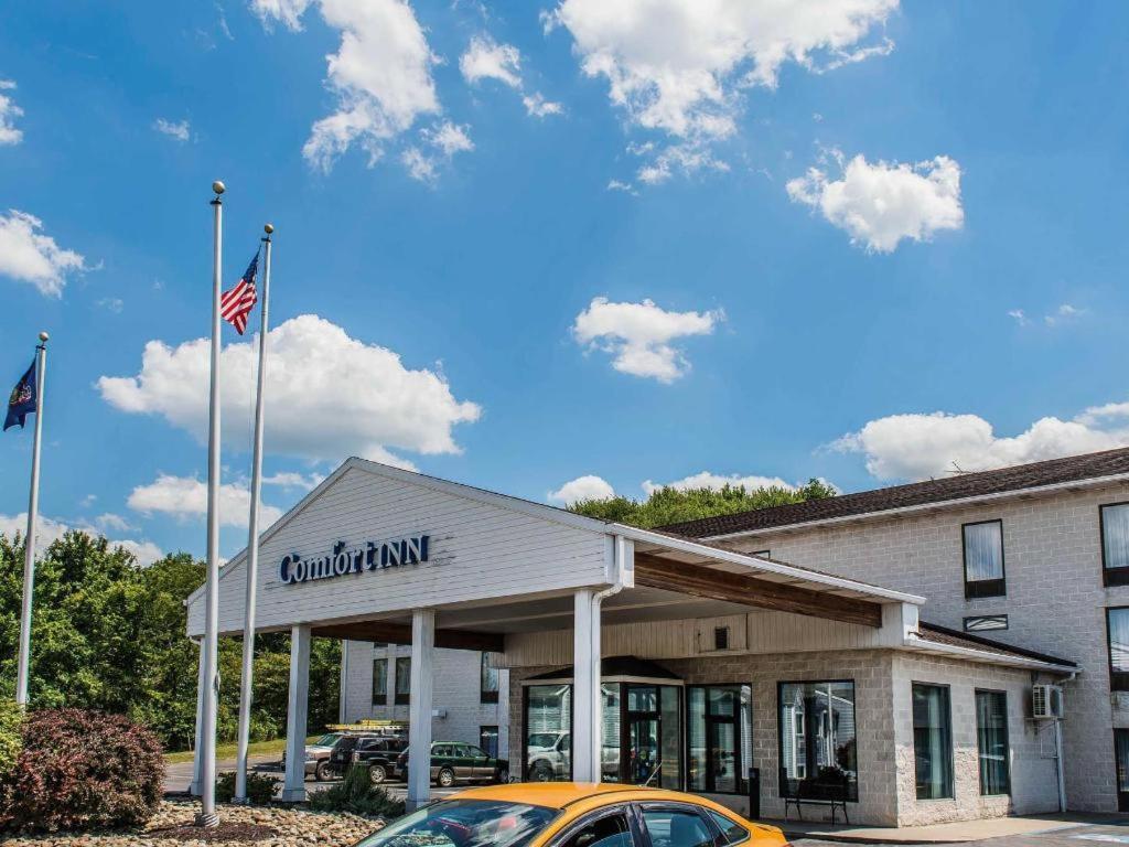 Quality Inn Waynesburg Екстериор снимка
