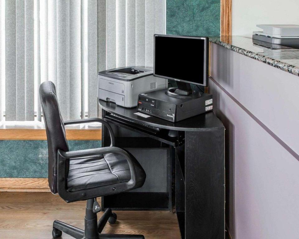 Quality Inn Waynesburg Екстериор снимка