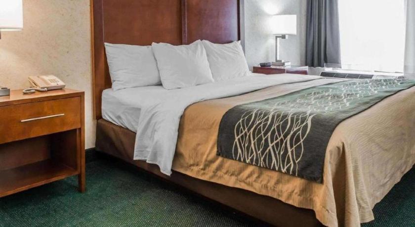 Quality Inn Waynesburg Екстериор снимка